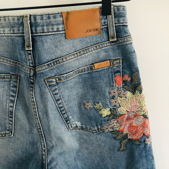 Joes Jeans Floral High Rise Raw Hem Jeans 26 - Picture 5 of 7